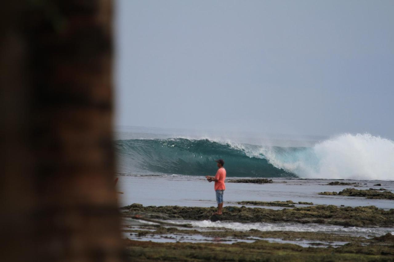 Hotel Oseda Nias Surf House Hilibotodane Exterior foto